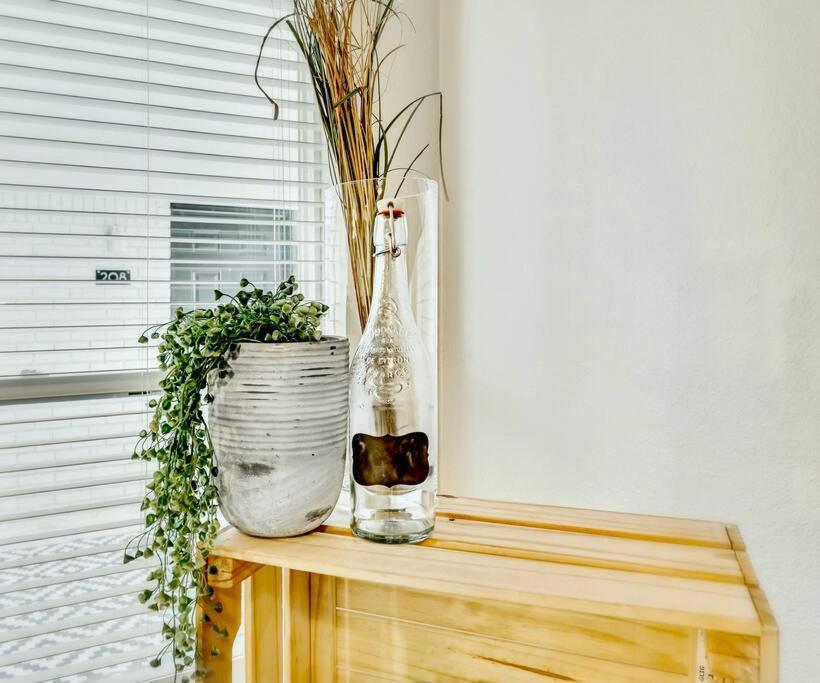 The Urban Nook Arboretum Tickets Included Далас Екстериор снимка